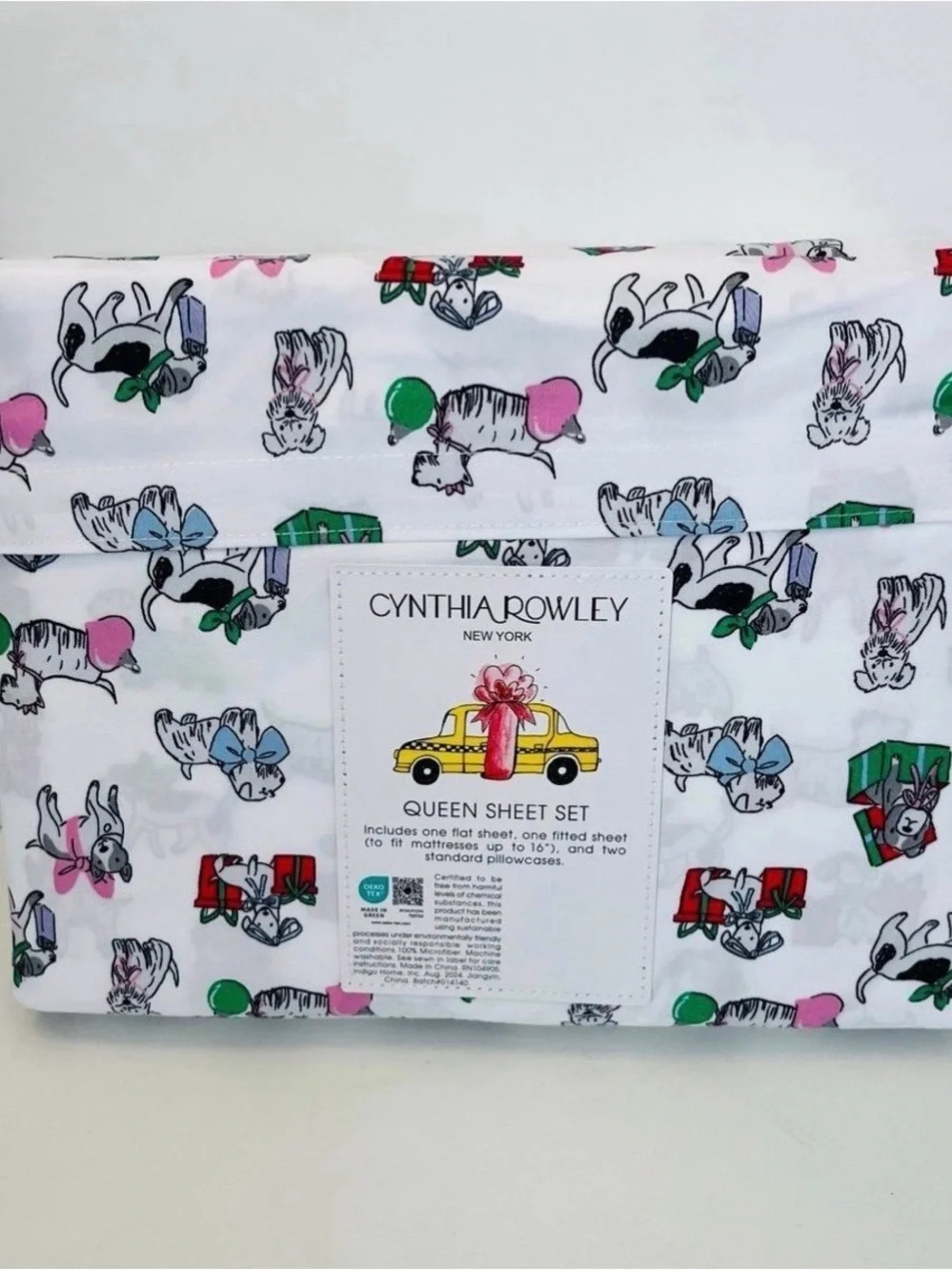 Cynthia Rowley Puppy Cheer Queen Size Sheet Set Presents Bows Ornaments Gifts